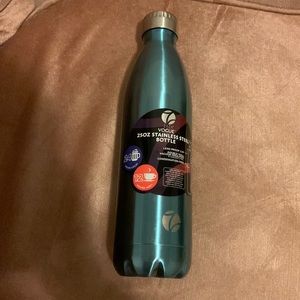 25 Oz Stainless Steel Vacuum Insulated Water Bottle